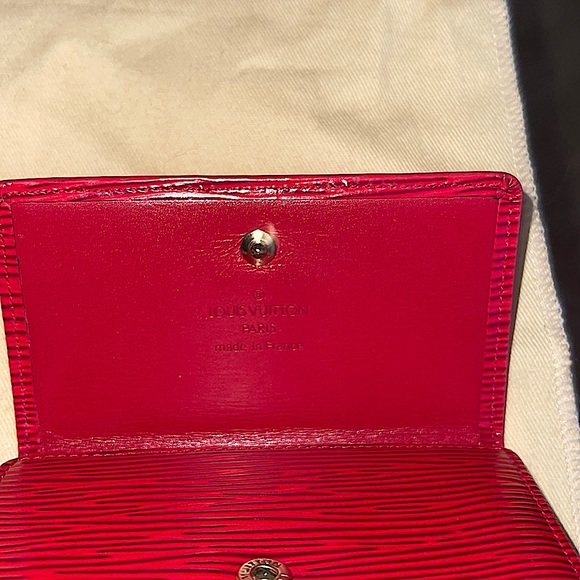 Authentic Vintage Louis Vuitton Red Epi-Tri Food Wallet - Picture 4 of 7